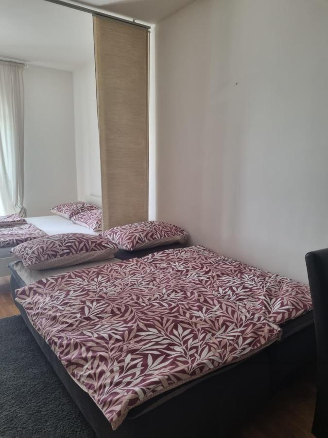 Niko Apartment *